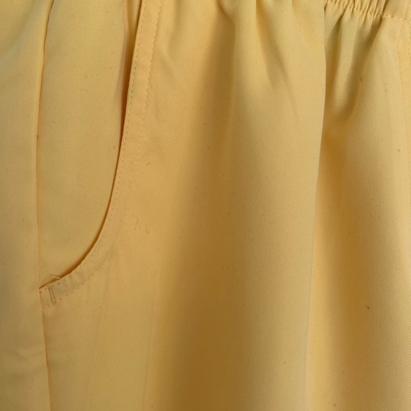 SZ 14 ALIA YELLOW CAPRI PANTS - Picture 8 of 8
